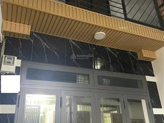 Giảm 200tr bán nhà đẹp 1 trệt 1 lầu  đường lạc long quân, phường 10, quận tân bình giá bán 2,4 tỷ