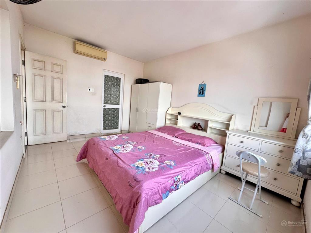 Giảm 300 triệu bán căn hộ 3pn  chung cư bàu cát 2, tân bình