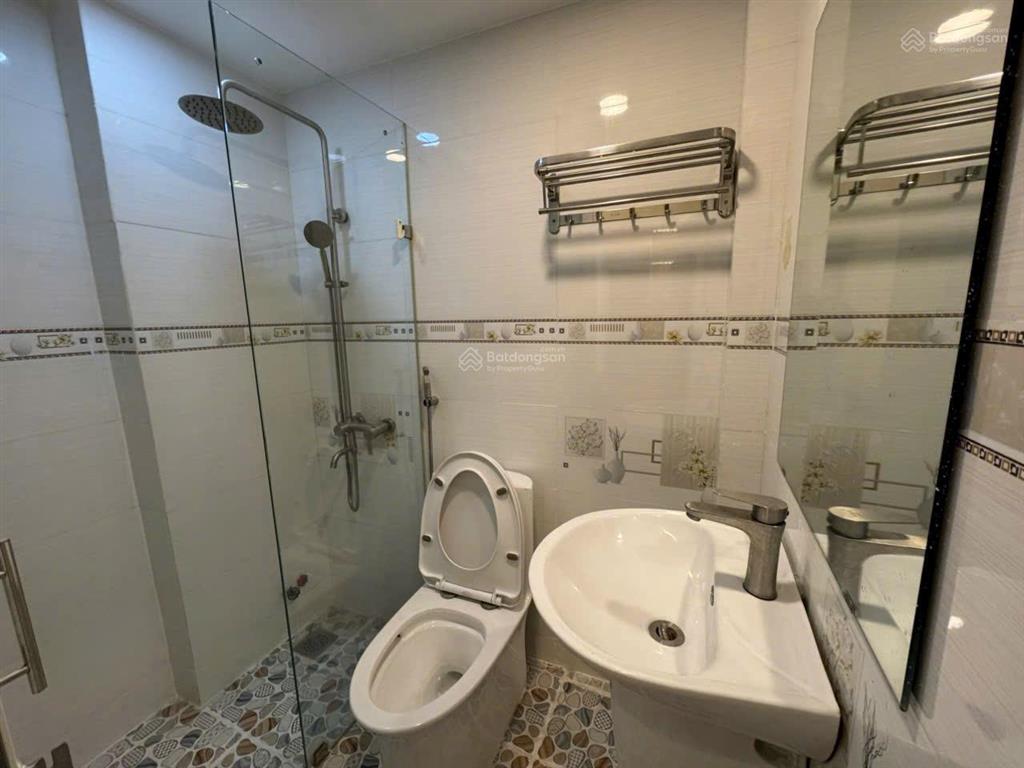 Bán nhà đẹp 5 tầng hẻm xe hơi  đường nguyễn kiệm, p.9, phú nhuận  giá bán 6,5 tỷ tl