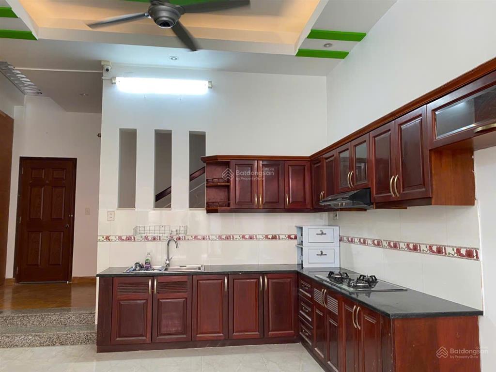 Chủ bán gấp hạ 4 tỷ nhà ~100m2 hxh ngang 3,5 nở hậu 5,5m 4pn phan văn trị, p11, bình thạnh  9,9 tỷ
