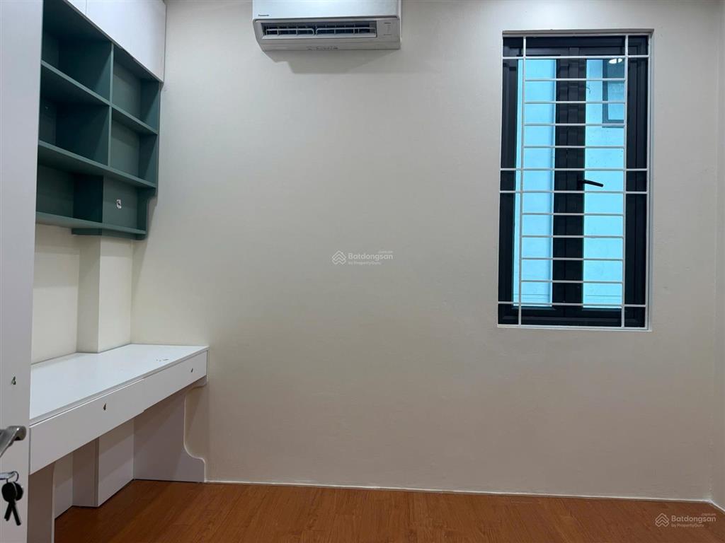 Hàng hiếm cho thuê căn hộ chưng cư 93 lò đúc diện tích 94m2, 2 phòng ngủ, 2 vệ sinh