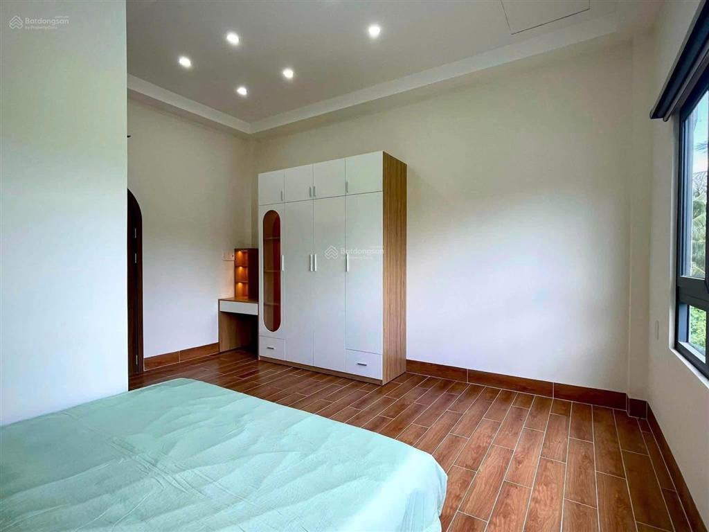 Bán nhà p. phước tân, gần cổng 11  tặng bộ nội thất 80 triệu