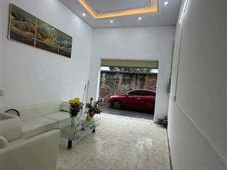 Trung tâm từ sơn  nhà 2 tầng trang hạô tô tránh view sân vận động chỉ 3.95 tỷ