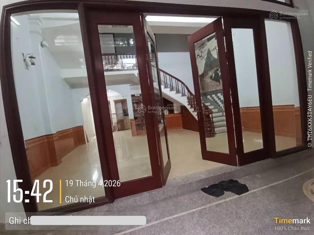 B.án nhà 4 tầng đồng kỵ  81m2 thông các ngả chỉ 3,x tỷ