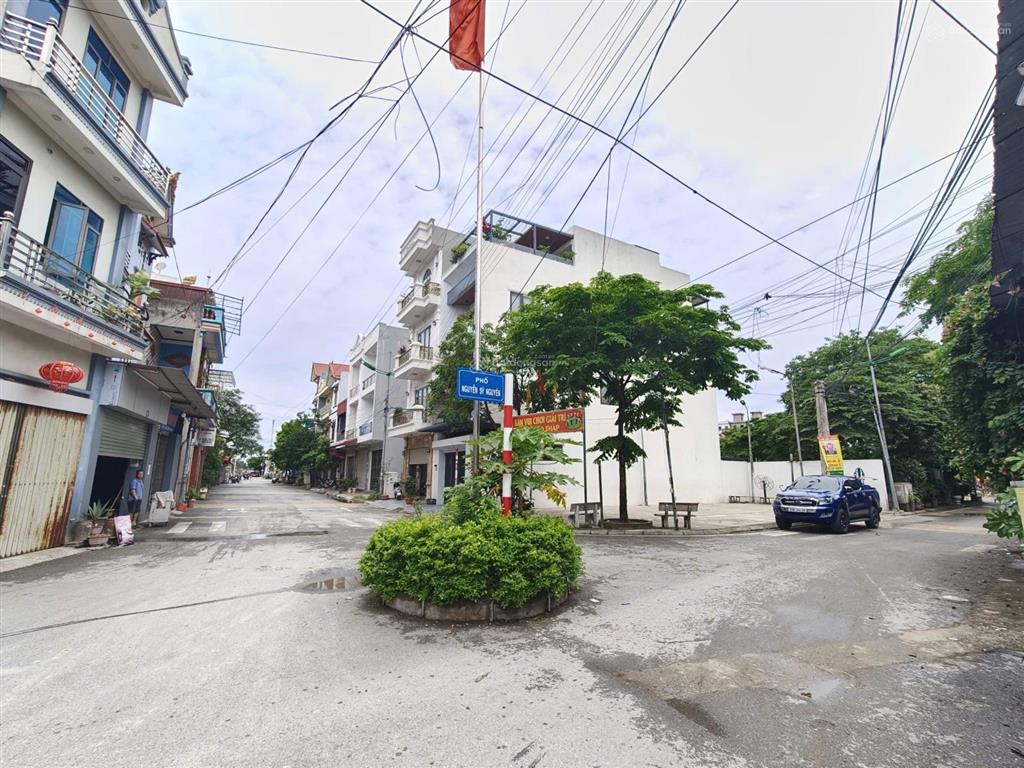 Hàng hiếm hương mạc  3 ô tô tránh mở cửa là có tiền  2,x tỷ
