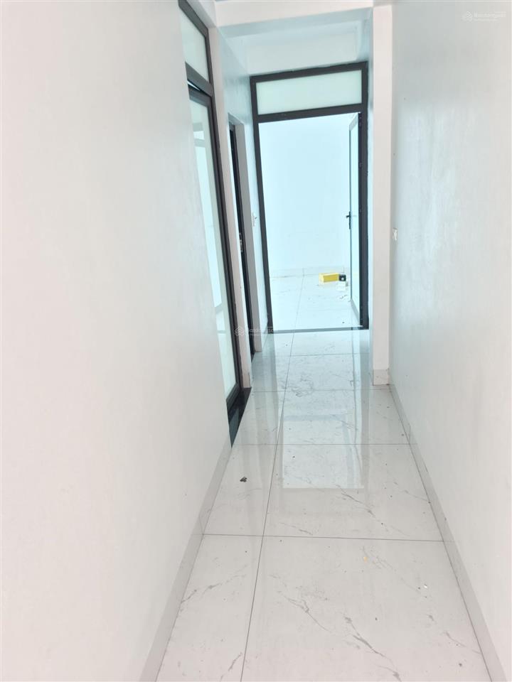 Nhà mới 2 tầng văn môn , yên phong dt lớn 82.5m nở hậu chỉ hơn 2 tỷ về ở ngay