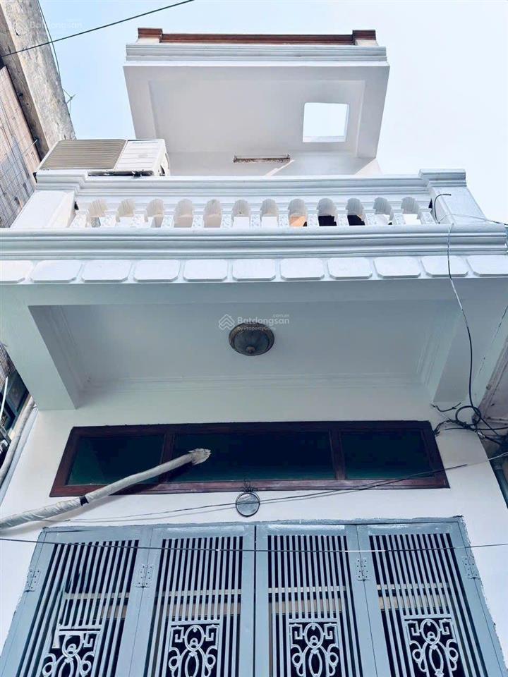 Nhà đất vàng từ sơn 3 tầng cột đồng hồ từ sơn, gần chợ giàu kcn hanaka chỉ hơn 4 tỷ