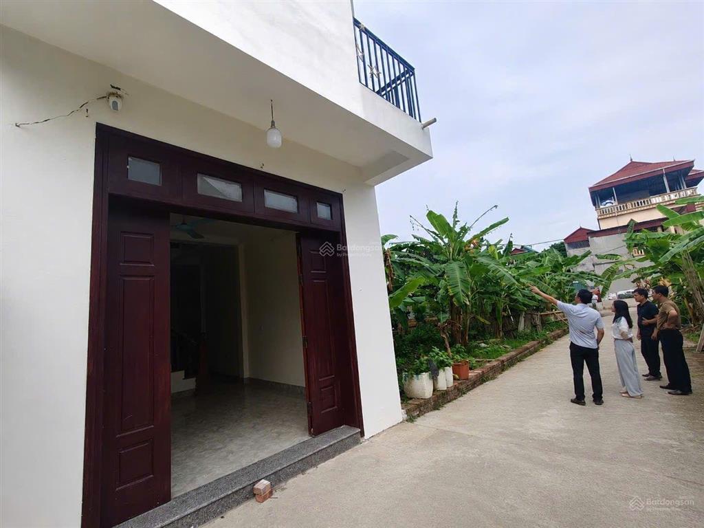 Có thật không ?? nhà 3 tầng xuân nộn , đông anh, ô tô tải vào tận cửa chỉ hơn 3 tỷ xếch vali về ở