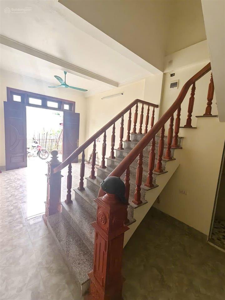 Có thật không ?? nhà 3 tầng xuân nộn , đông anh, ô tô tải vào tận cửa chỉ hơn 3 tỷ xếch vali về ở