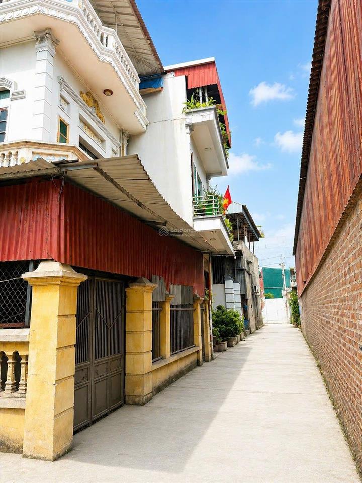Chủ ngộp bank bán gấp chỉ 3,x tỷ sở hữu nhà 3 tầng 105m phù khê , từ sơn, bắc ninh