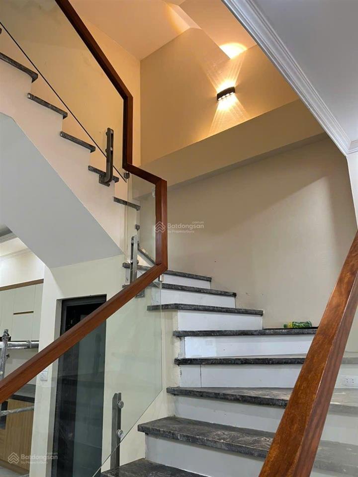 Nhà mới xây 2.5 tầng về ở ngay  chỉ 2,3 tỷ tại đồng kỵ, từ sơn không nhanh là lỡ!