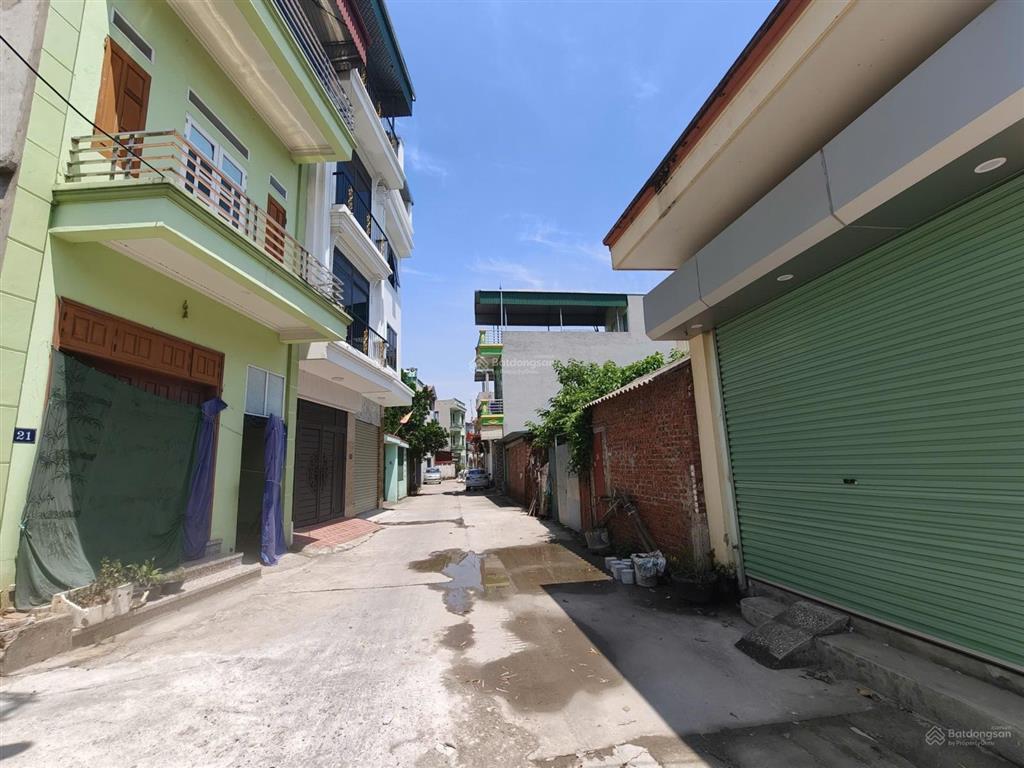 Cẩm giang, đồng nguyên, từ sơn  chỉ 3,7 tỷ  100m ra đại học luật từ sơn  ô tô tránh nhau