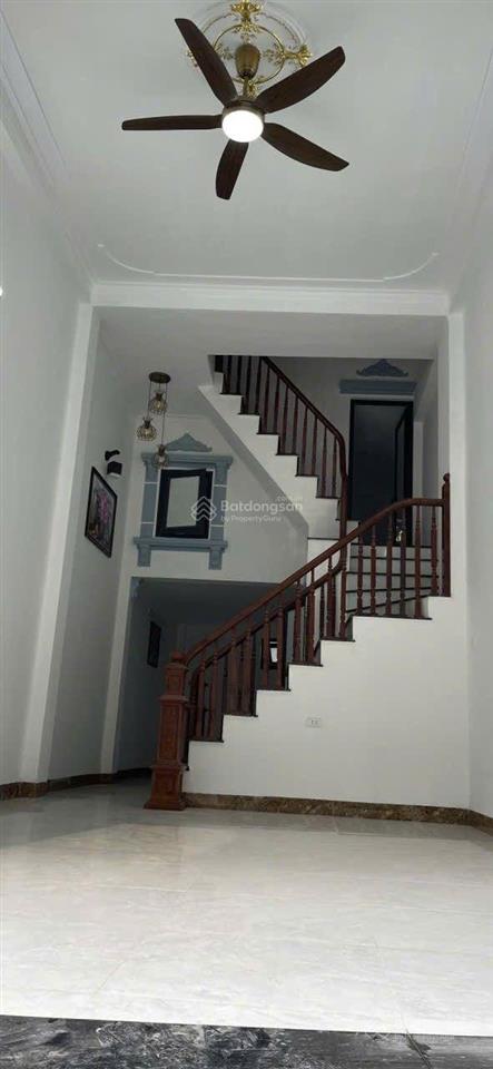 Cc em bán căn nhà 2.5 tầng tại đồng kỵ, từ sơn, đường thông thoáng chỉ hơn 3 tỷ