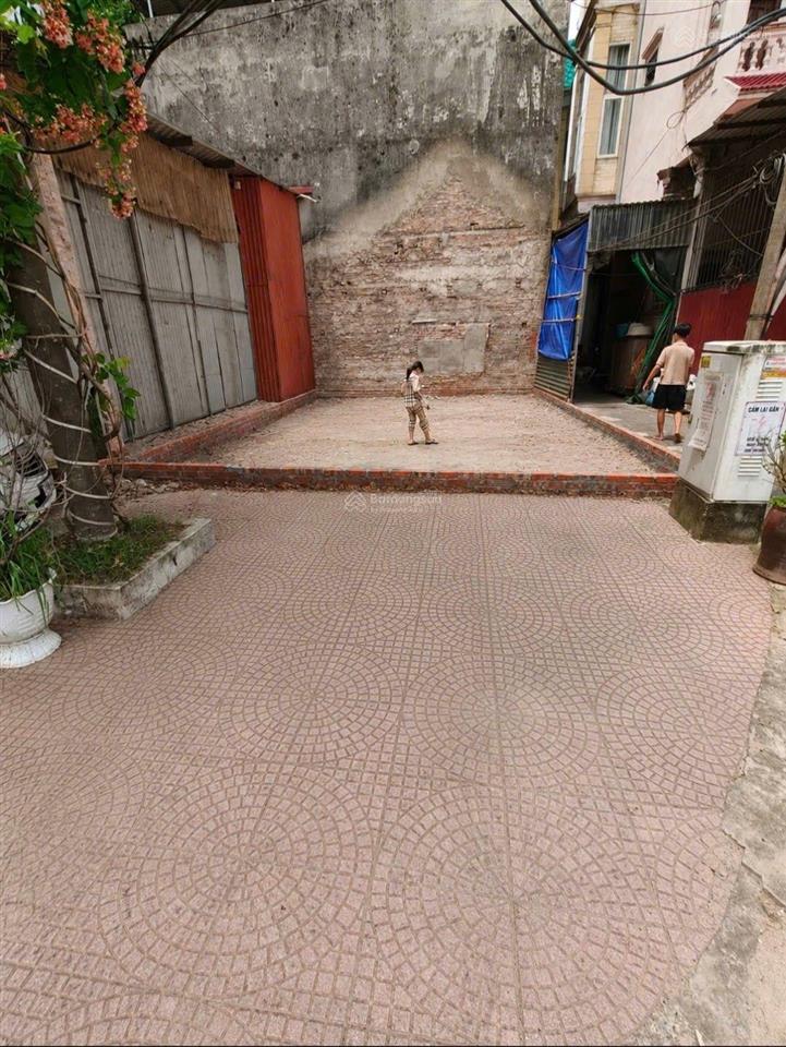 Lô góc đẹp 2 mặt thoáng hàng hiếm đồng kỵ vỉa hè ô tô tránh  chỉ 4.1 tỷ
