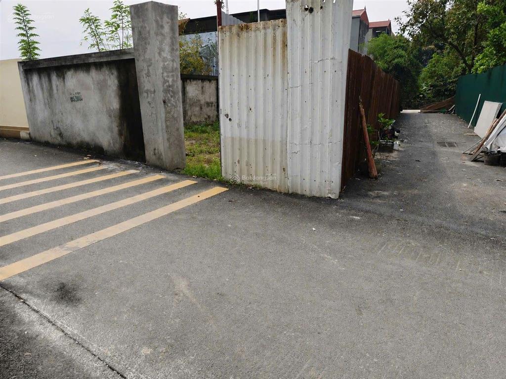 Siêu phẩm 3 mặt tiền lạc nhuế yên phong  85m2  ô tô chạy thông  1,55 tỷ