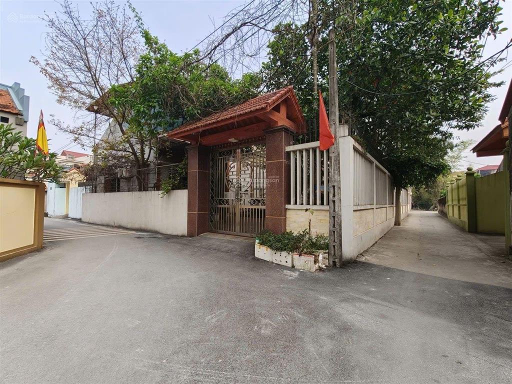 Siêu phẩm 3 mặt tiền lạc nhuế yên phong  85m2  ô tô chạy thông  1,55 tỷ