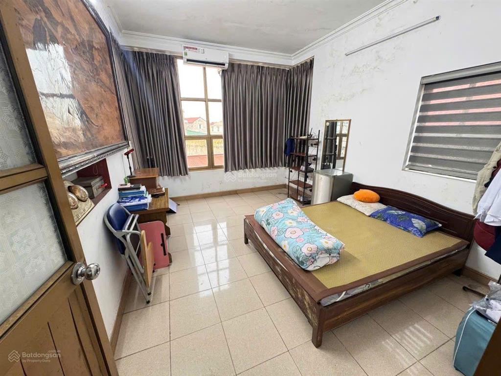 Ôi dồi ôi nhà 4 tầng  đường ô tô tránh nhau  trang hạ, từ sơn mà chỉ có 2,x tỷ  sốc thật