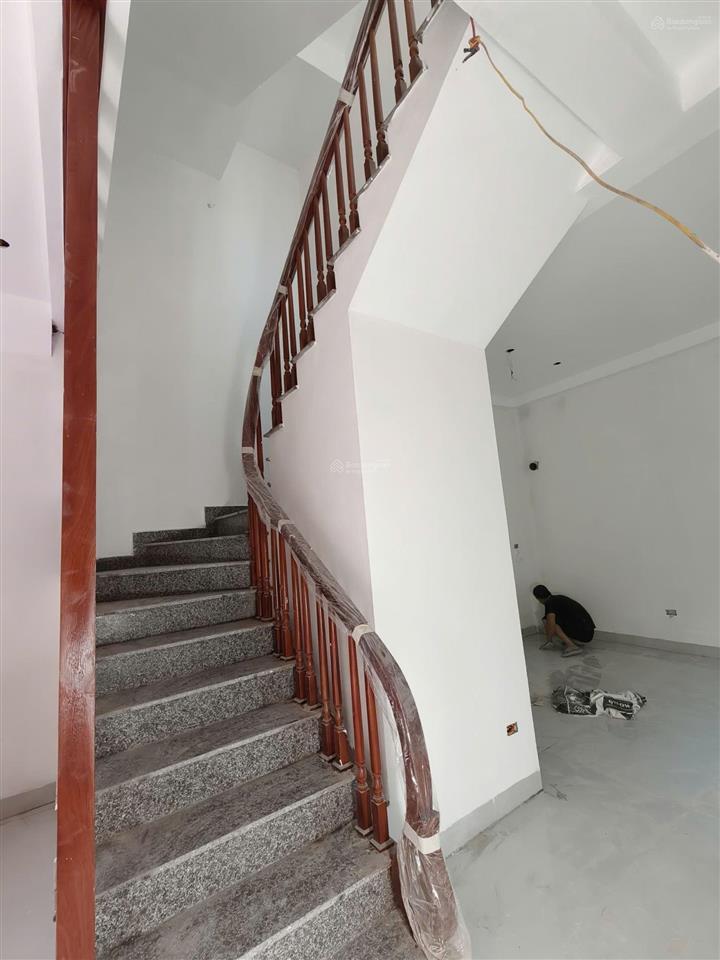 Bán nhà 3 tầng mới xây tại mai động, phù khê, từ sơn. nhà lô góc 2 mặt thoáng
giá chỉ 2,x tỷ!