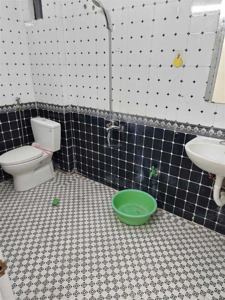 Bán nhà 3 tầng 62m2  trung tâm chợ tam sơn, từ sơn  trục chính kinh doanh  giá chỉ 5.2 tỷ