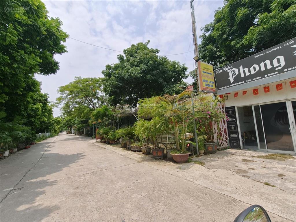 Hàng hiếm kđt tiến vào phù khê, từ sơn  97.5m2. chỉ 4.6 tỷ  lô áp góc view vườn hoa