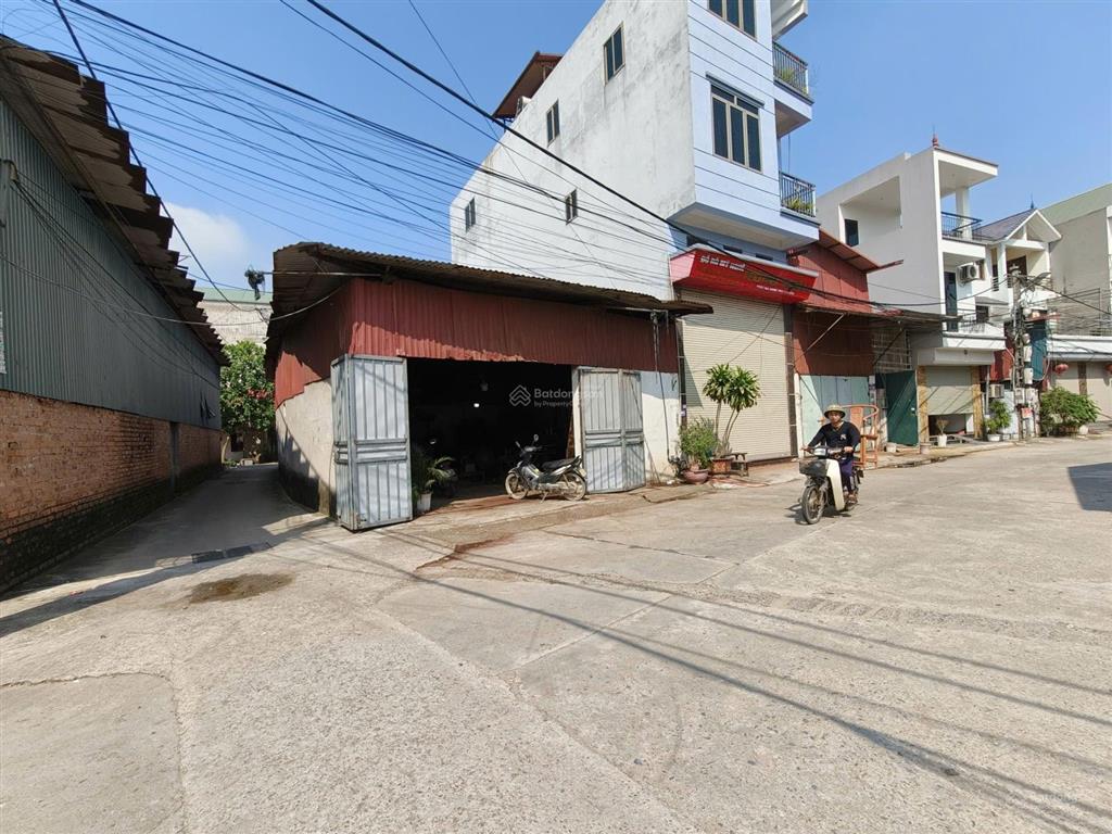 Chủ kẹt vốn cần ra gấp lô đất đẹp phù khê, từ sơn  ô tô vào tận đất  85m2  chỉ 2.2 tỷ