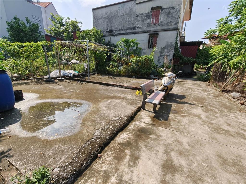 Chủ kẹt vốn cần ra gấp lô đất đẹp phù khê, từ sơn  ô tô vào tận đất  85m2  chỉ 2.2 tỷ