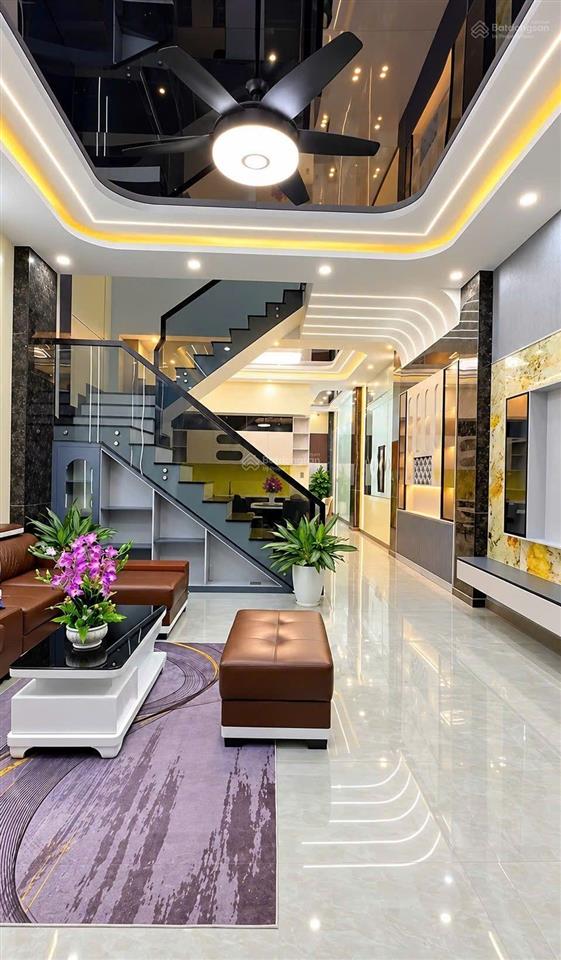 Nhà 3 tầng mới xịn đét mặt tiền rộng 6,5m phù khê, sát vách thư lâm hà nội