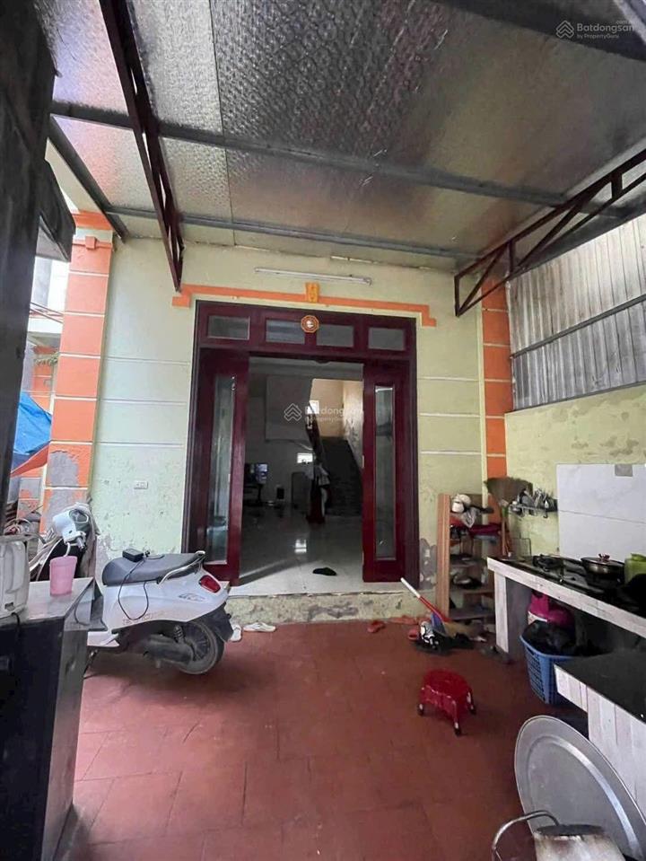 Nhà 3 tầng 90m2 full thổ thư lâm hà nội  giá chỉ nhú 2tỷ  chủ cắt sâu giá sốc  không còn nhà