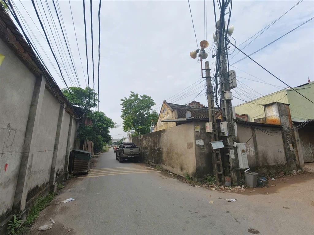 Hàng f0 kim thiều, phù khê  sát vách đông anh! lô góc diện tích 63m2  ô tô 7 chỗ chạy thông