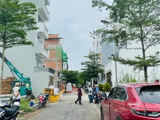 Đất đường 16m kdc sài gòn south phước kiển, 5x36m xây tự do