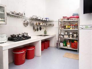 Bán nhà hẻm ô tô đậu cửa quốc lộ 13, hiệp bình phước  80m2 chỉ 5.1 tỷ