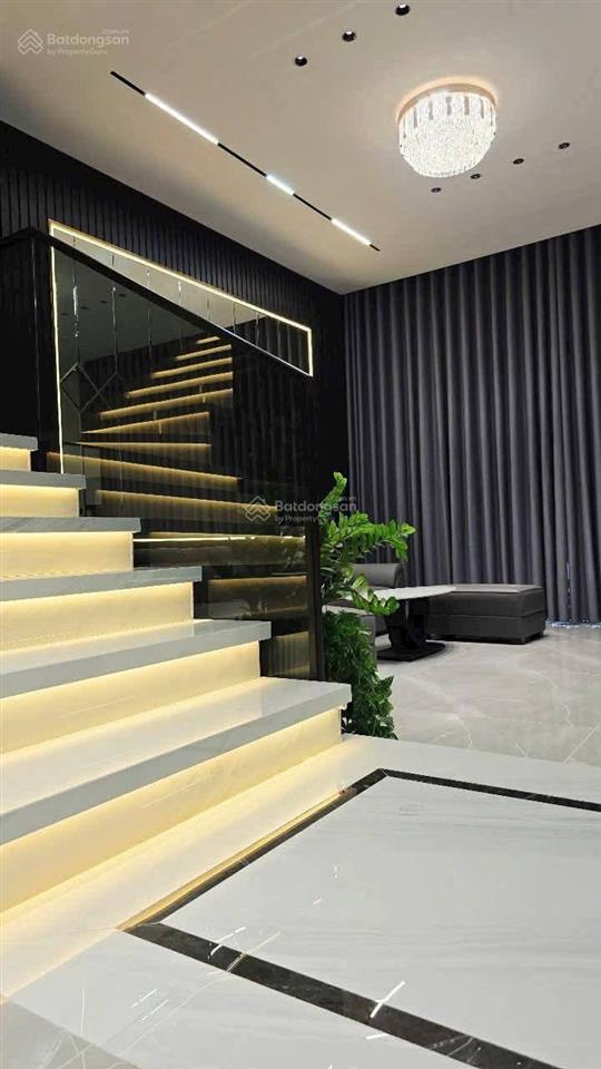 Bán gấp gần bưu điện bình chánh