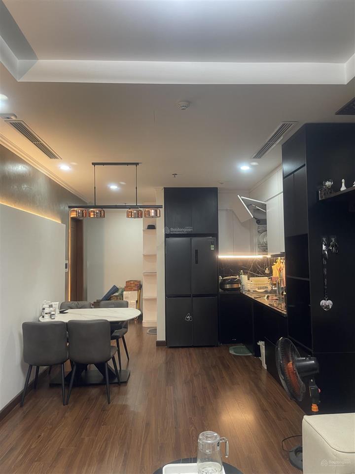 Chính chủ cần bán căn góc 3 ngủ p5 view toàn cảnh full nội thất