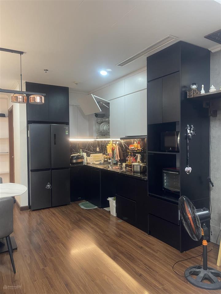 Chính chủ cần bán căn góc 3 ngủ p5 view toàn cảnh full nội thất