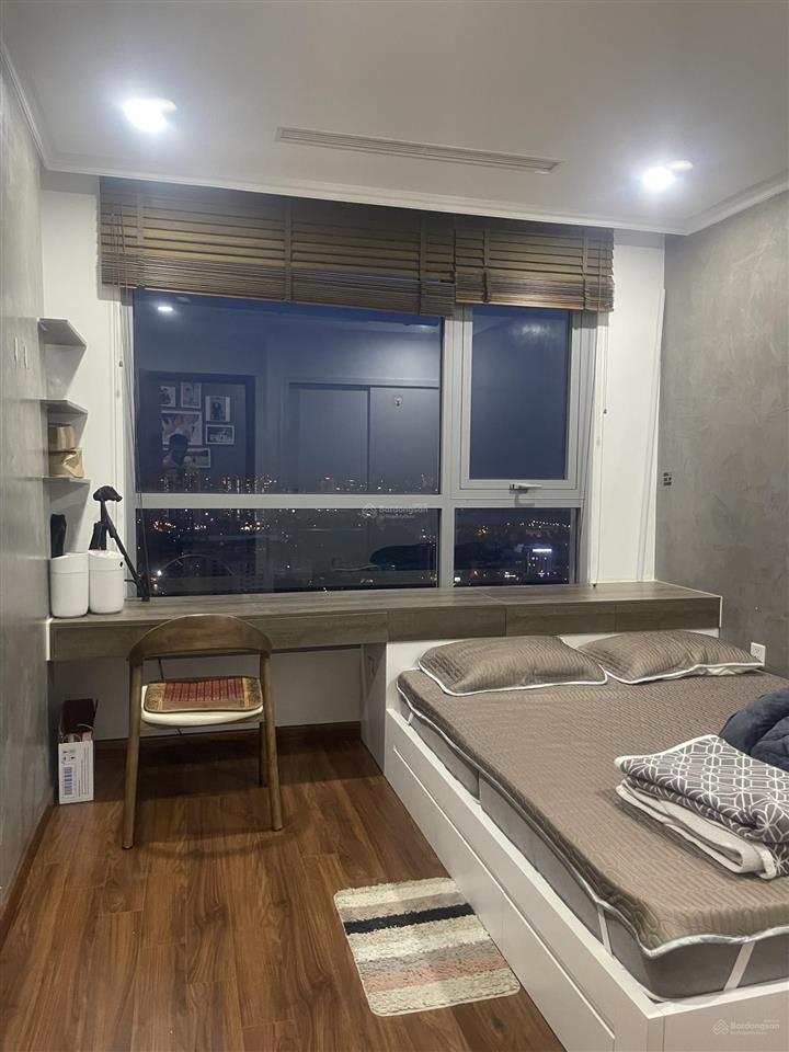 Chính chủ cần bán căn góc 3 ngủ p5 view toàn cảnh full nội thất