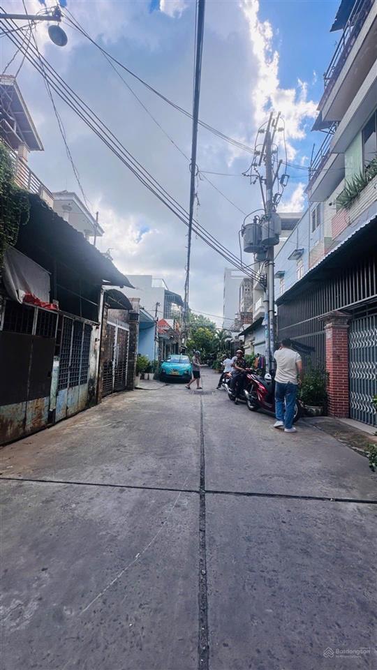 Siêu phẩm khuôn đất siêu đẹp 3 lô liền kề  ngang 16m  tổng diện tích công nhận 640m2 full thổ cư