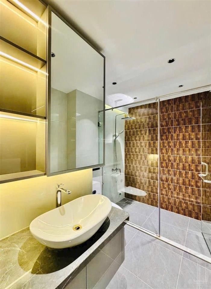 Bán nhà mặt phố tại nguyễn văn lượng, 12,9 tỷ, 53m2, hàng hiếm giá phù hợp thị trường