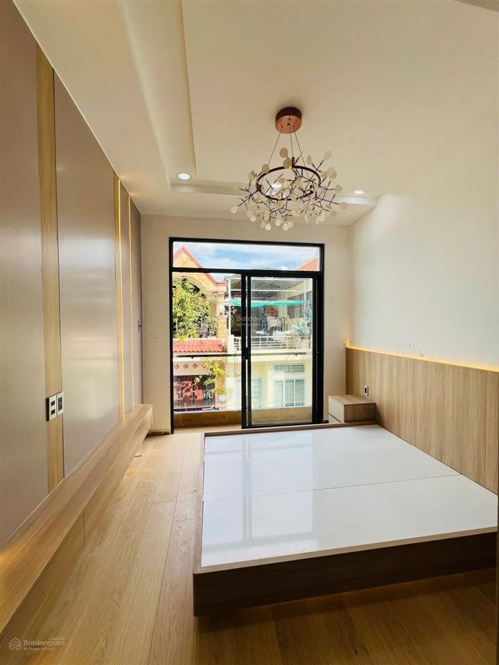 Bán nhà riêng tại cách mạng tháng tám, 8,99 tỷ, 36m2, 3pn, 3wc, q3, hcm