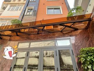 Bán chdv trung tâm q3 khu vực cung không đủ cầu. cách mạng tháng 8, p11, quận 3