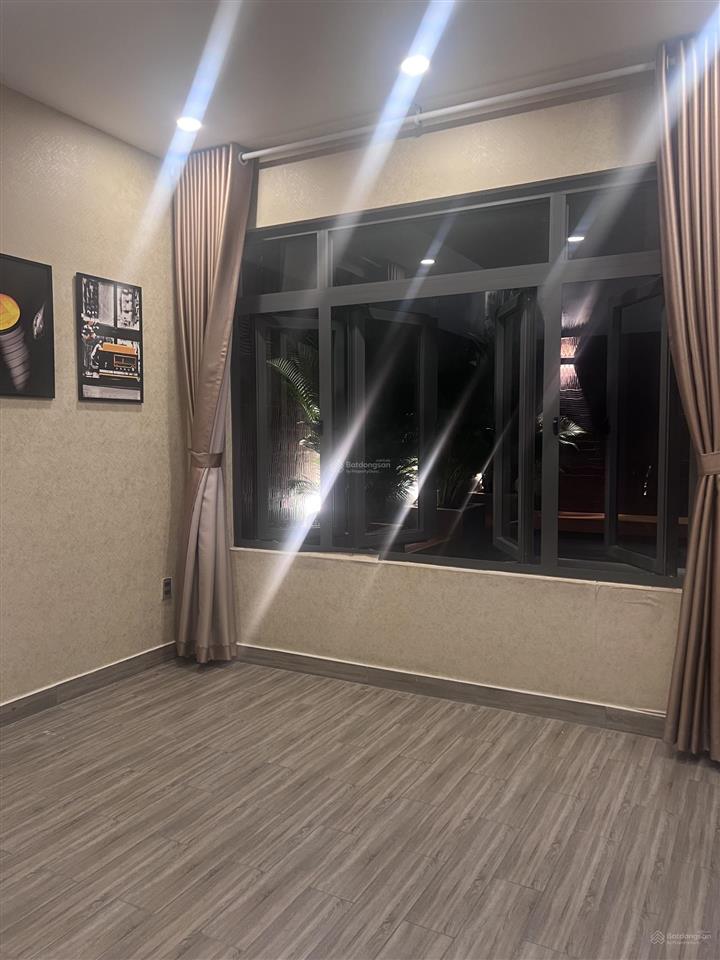 Cần bán biệt thự đơn lập ở thới tam thôn 14, hóc môn