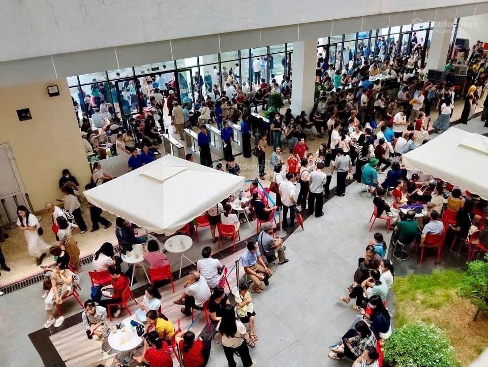 Chính chủ cần bán gấp mảnh đất phú cát, hà nội gần mặt đường trục chính, gần quốc lộ 21 mở rộng 80m