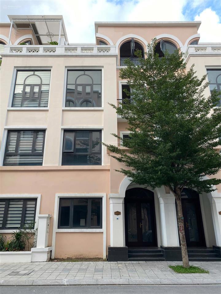 Chính chủ cần bán liền kề 78m2 gần công viên giá 10,3 tỷ rẻ nhất vinhomes ocean park 2