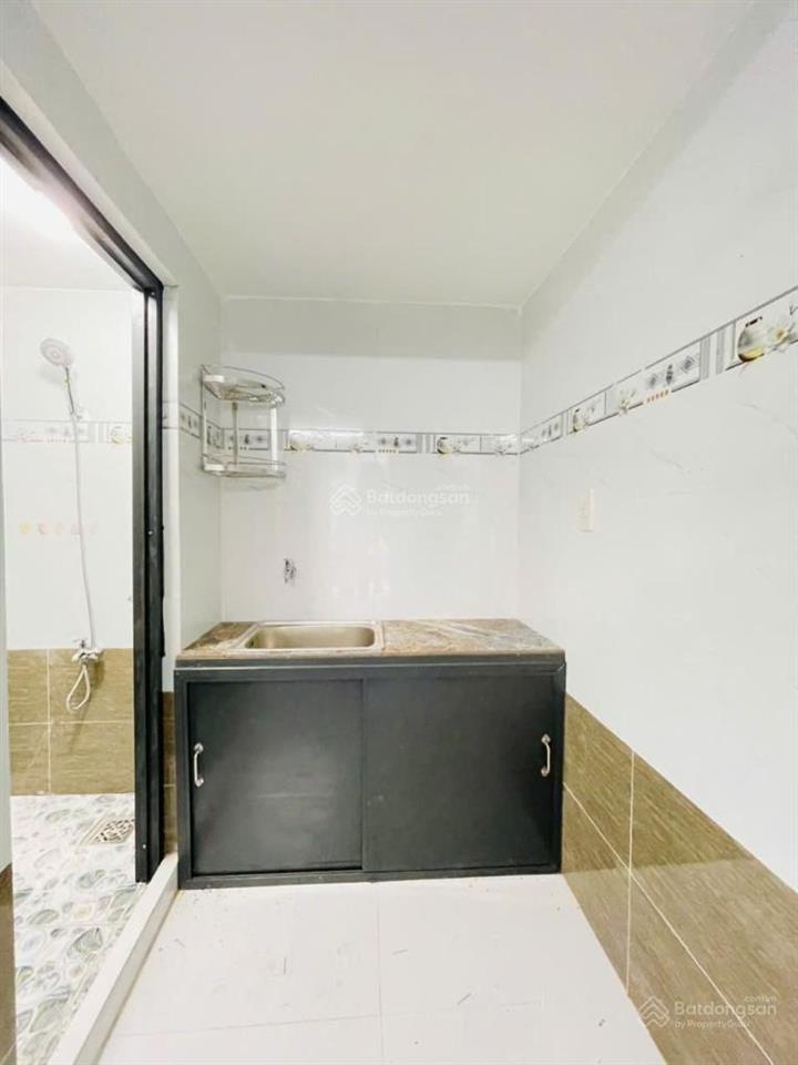 Chính chủ 0569 193 *** bán gấp dãy trọ 300m2 có 27 phòng, thu nhập 35tr/tháng