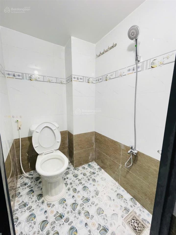 Chính chủ 0569 193 *** bán gấp dãy trọ 300m2 có 27 phòng, thu nhập 35tr/tháng