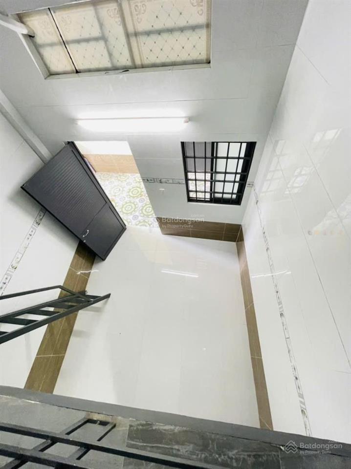 Chính chủ 0569 193 *** bán gấp dãy trọ 300m2 có 27 phòng, thu nhập 35tr/tháng