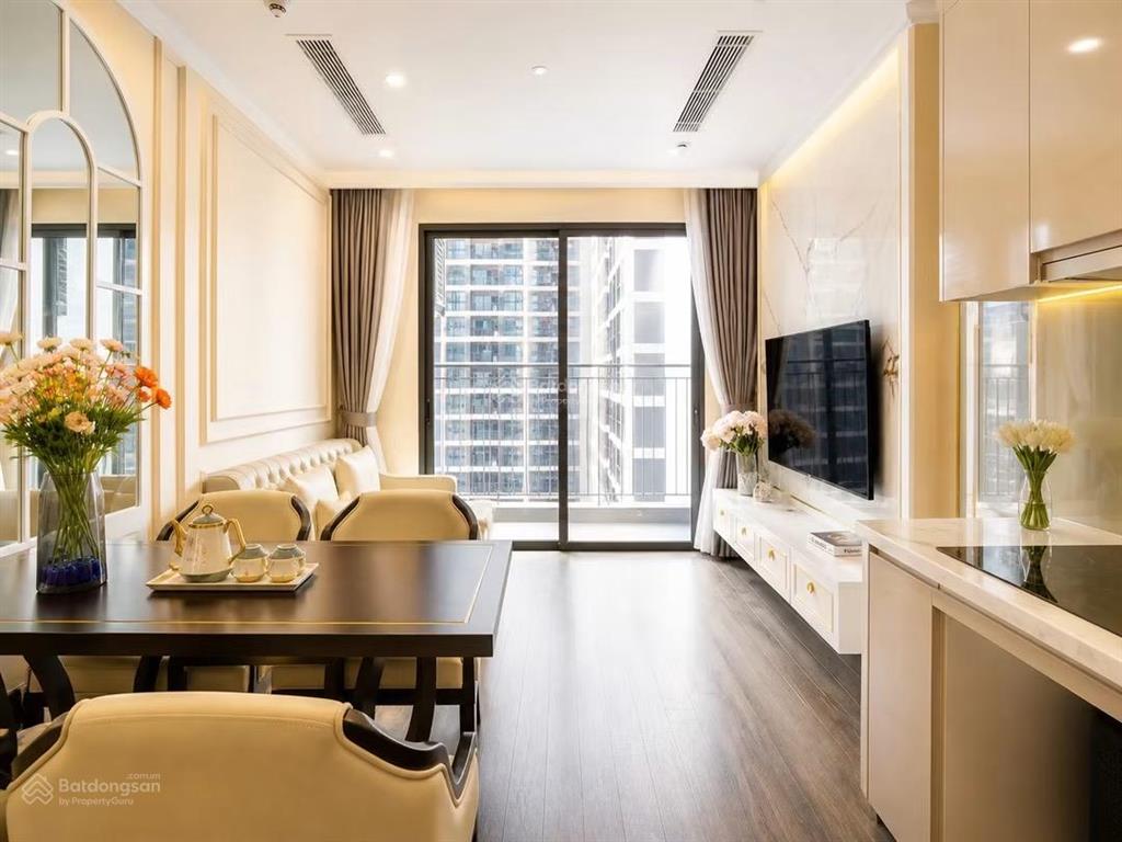 Không gồng được ngân hàng bán gấp căn 1 pn đẹp 2 ban công hướng đông nam giá hơn 2.6 tỷ