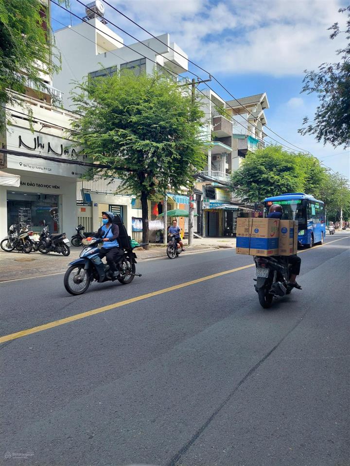 Bán nhà quận 8, mặt tiền kinh doanh ngay chợ phạm thế hiển, 10,8 tỷ, 120m2, hàng hiếm tại q8, hcm