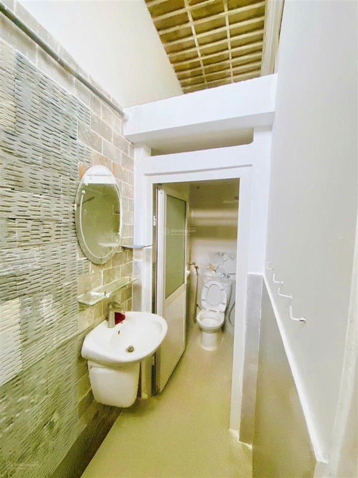 Nhỉnh 5đ nhà đẹp 4 tầng có st, 56m2, an dương vương, p 16, q8, hcm  ko lộ giới ko quy hoạch