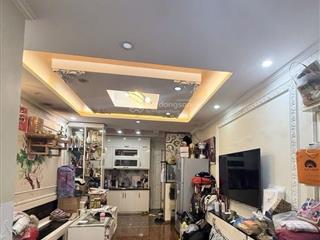 Gần hồ hoàng cầu đống đa lô góc 60m 2pn có slot ô tô mái che