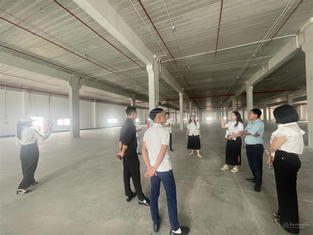 Xưởng tầng lửng 5500m tại kcn bá thiện 1